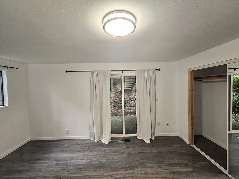 Aztec Dr NW — Photo 6