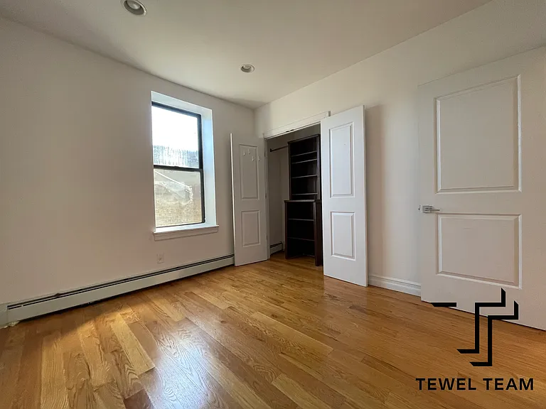 2245 Adam C Powell Blvd #5EE — Photo 11