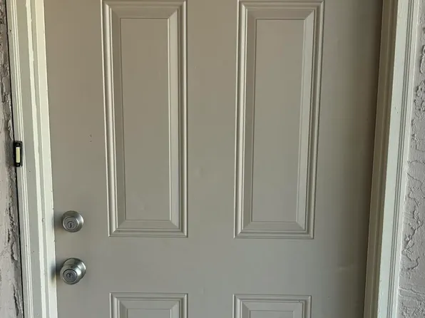 3784 NW Huntsboro St APT 103, Lake City, FL 32055