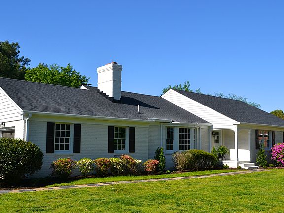 3rd image of 1509 E Bay Shore Dr