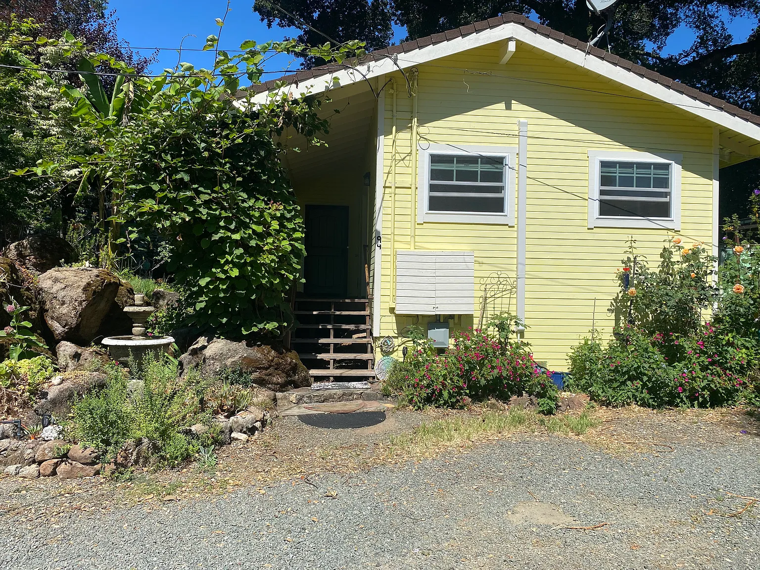 Studio, $1,650 — Photo 1