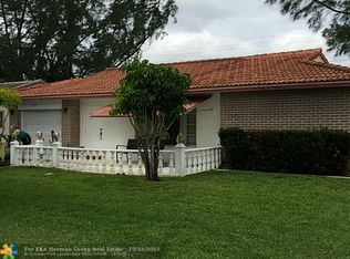 10105 NW 83rd St, Tamarac, FL 33321