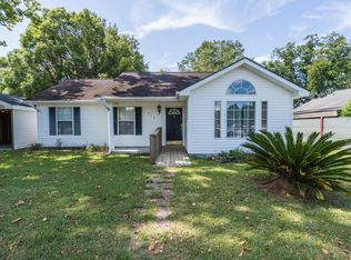503 Bolton St, Glennville, GA 30427