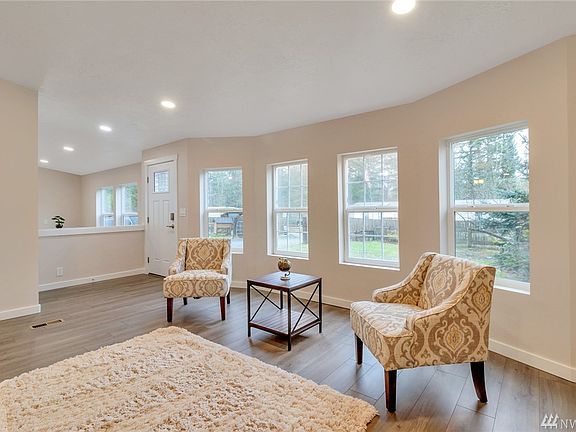 3rd image of 24906 160th Avenue Ct E