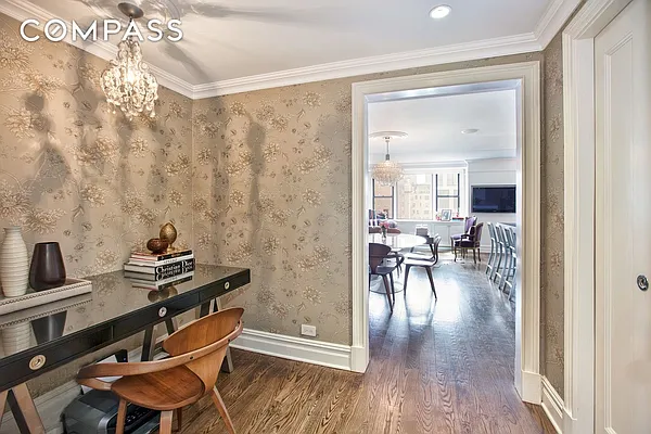 Sold by Compass | media 7