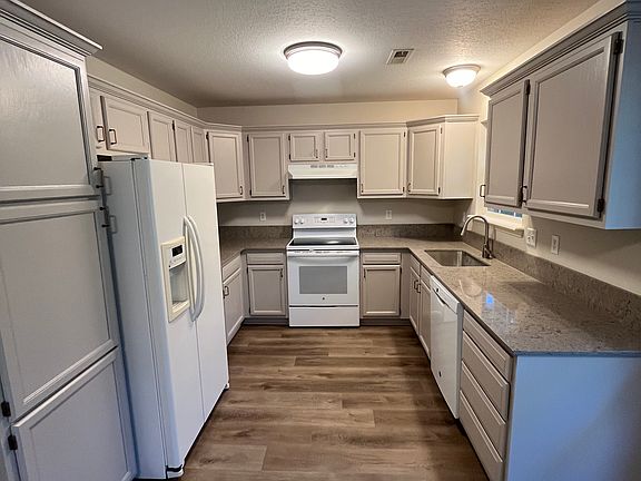 Spacious kitchen with new countertops