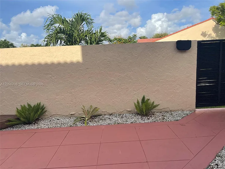 8947 SW 149th Pl — Photo 12