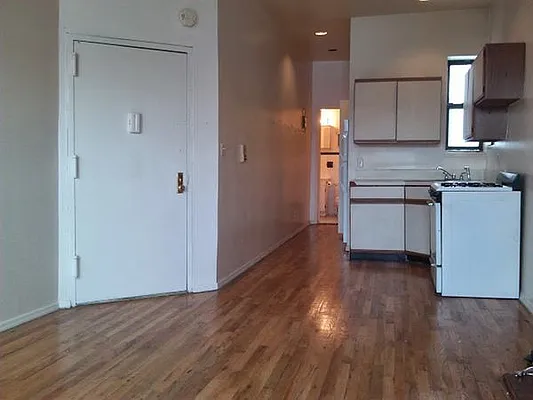 Rented by ZealEstate Group Inc | media 17