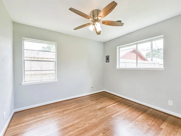 9631 Bundy Ln — Photo 23