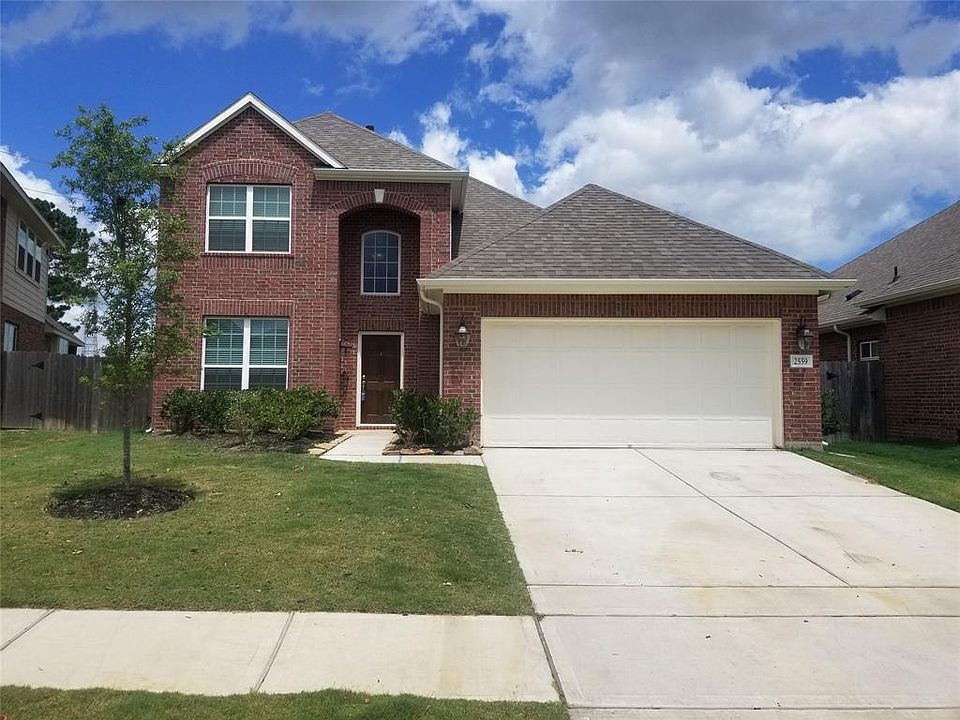 1st image of 2559 Pines Pointe Dr