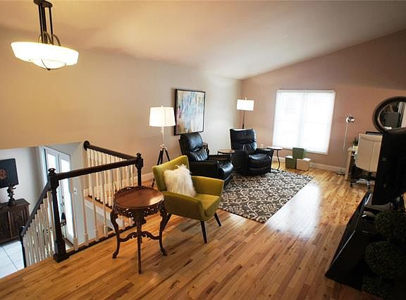 2nd image of 4747 Bramble Berry Dr