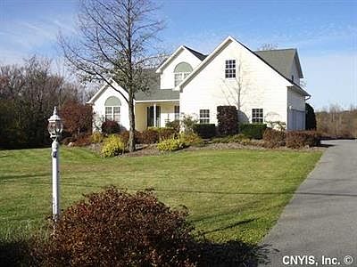 2nd image of 657 Crow Hill Rd