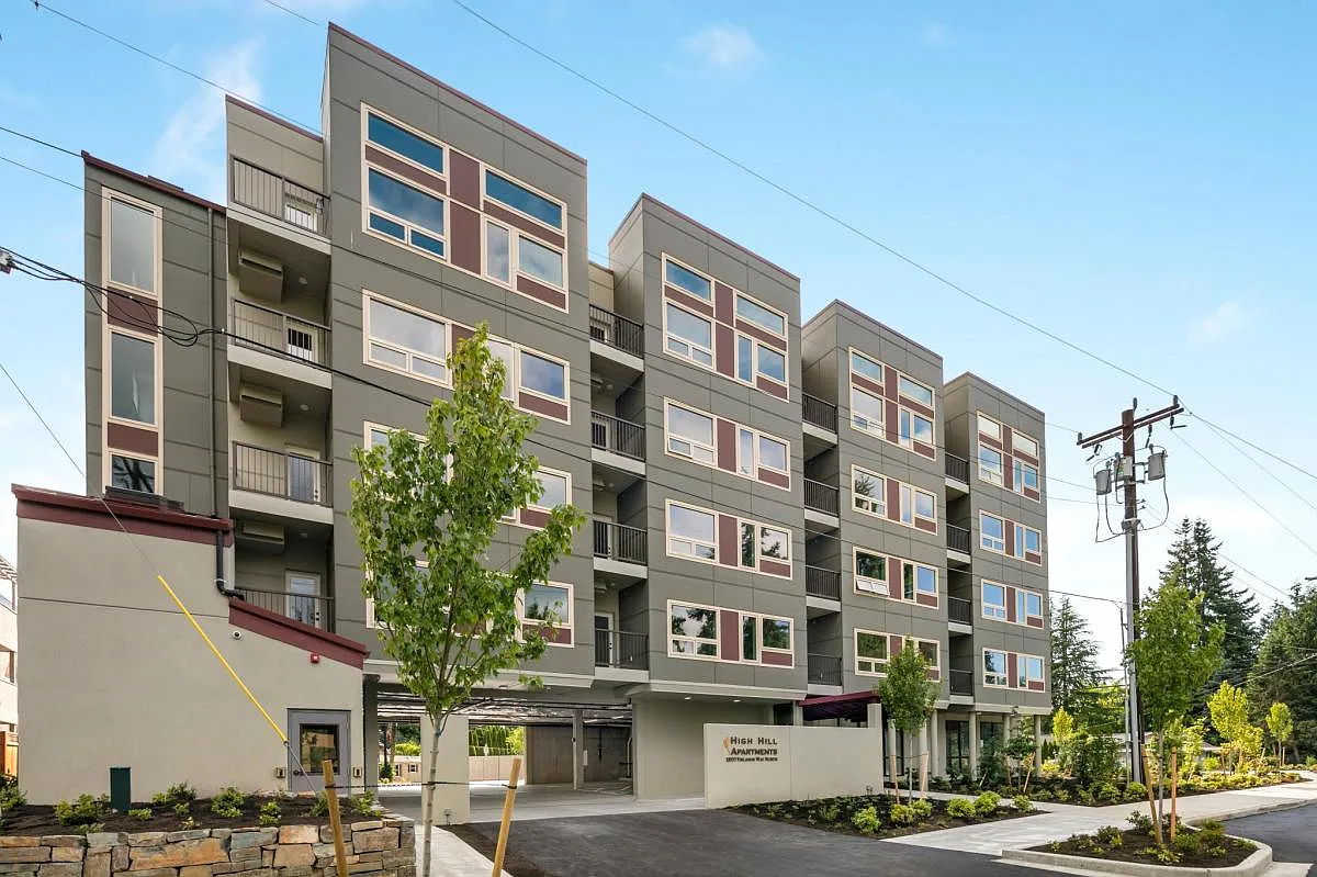 Building Photo - 18525 Firlands Way N