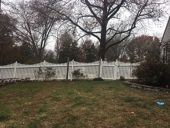 5th image of 356 Summerdale Ln