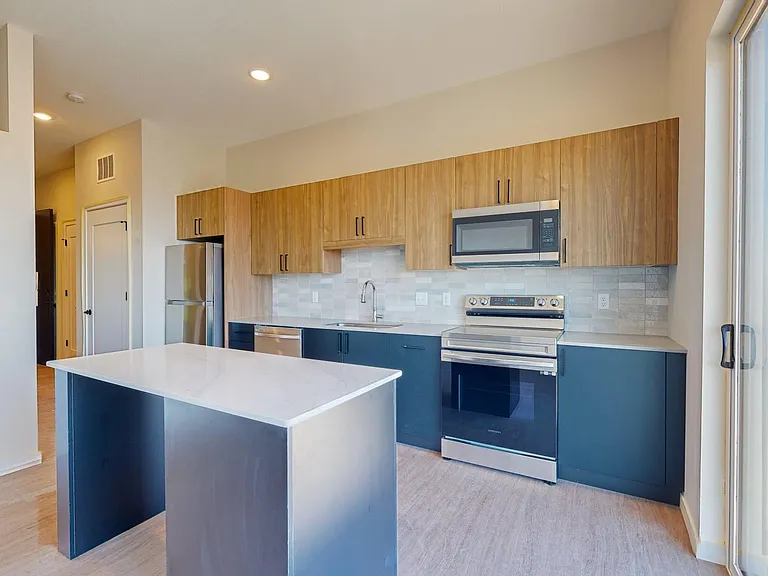 The Exchange Apartments — Photo 37