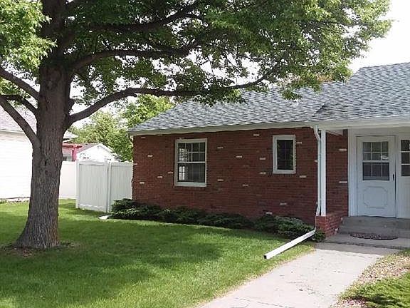 3rd image of 1803 Arcadia Dr