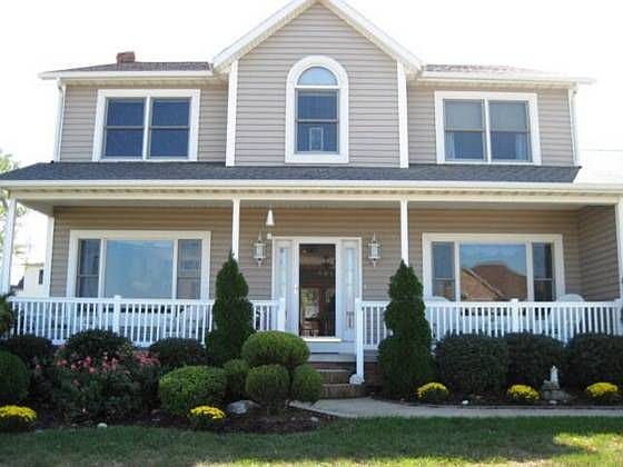 1st image of 9042 E Rockport Dr