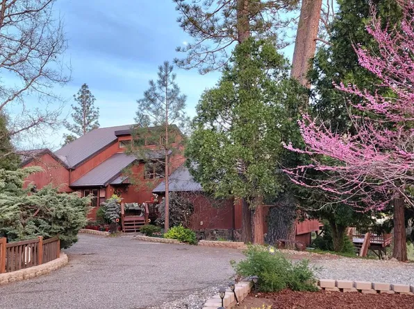 40325 Goldside Dr, Oakhurst, CA 93644