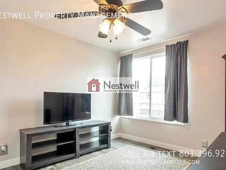 4314 S Whitby Ct — Photo 7