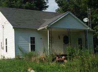 946 Gannaway Rd, Leitchfield, KY 42754