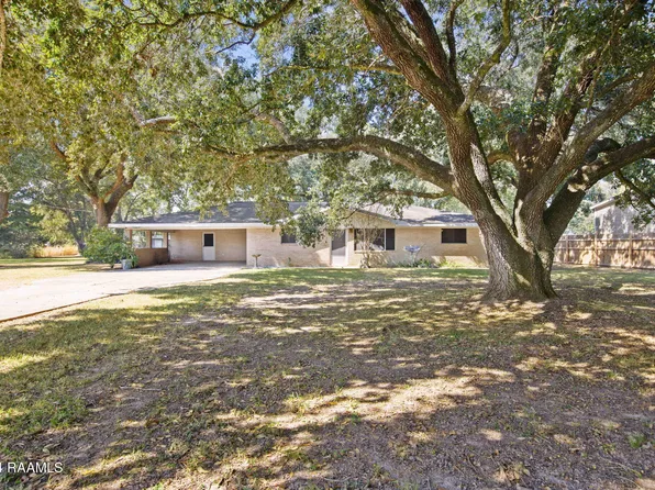 749 Highway 182, Sunset, LA 70584