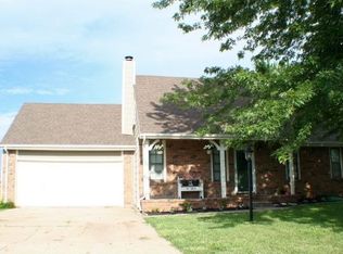 304 N Valleyview Ct, Andover, KS 67002
