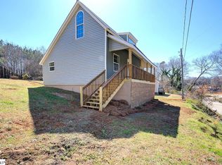 20 E Pine St, Startex, SC 29377