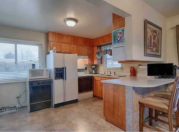 Kitchen (furniture not included)