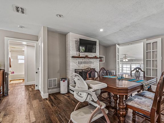 4th image of 572 Mashes Sands Rd