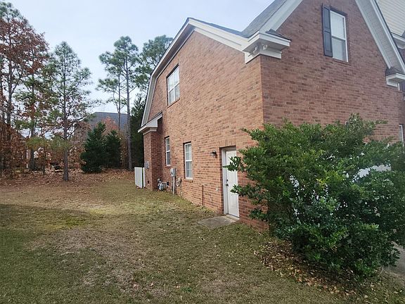 4th image of 341 Laurel Rise Ln