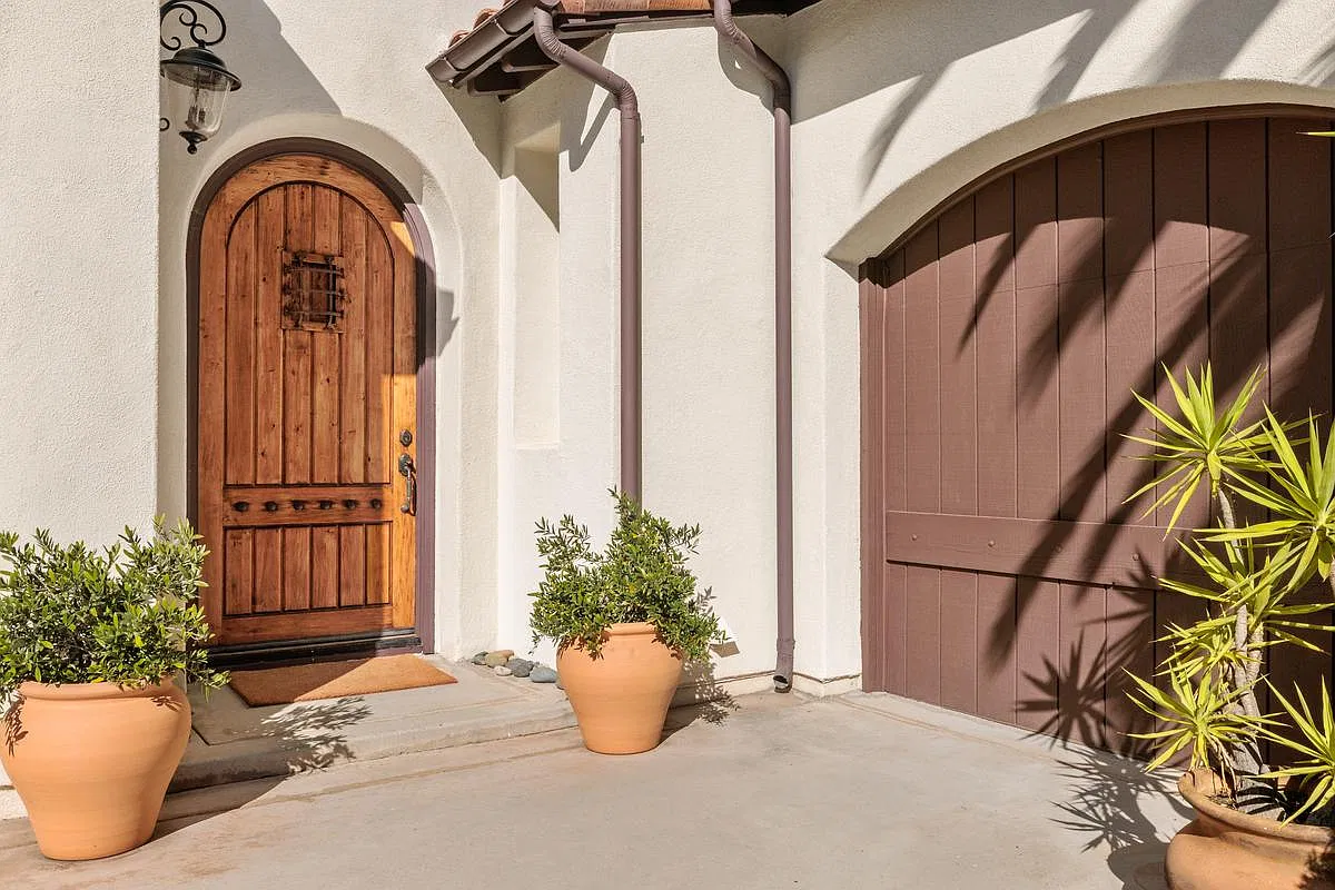 2870 Rancho Pancho — Photo 4