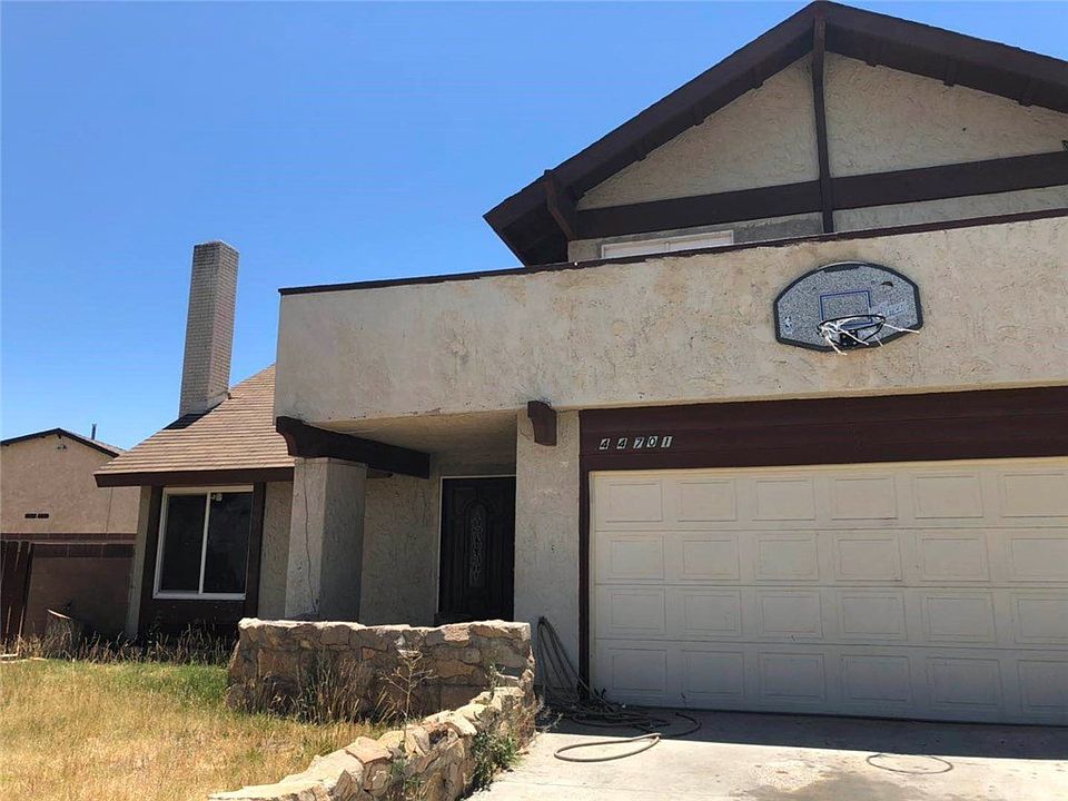 1st image of 44701 Palm Vista Ave
