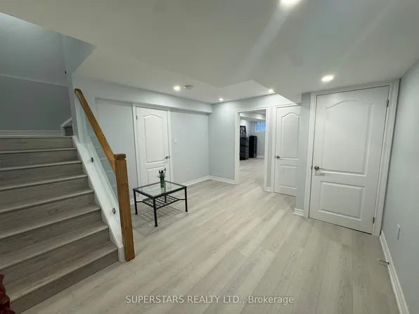 30 Hermitage Blvd, Markham, ON L6E 2H5