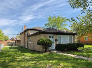 924 W 111th St, Chicago, IL 60643