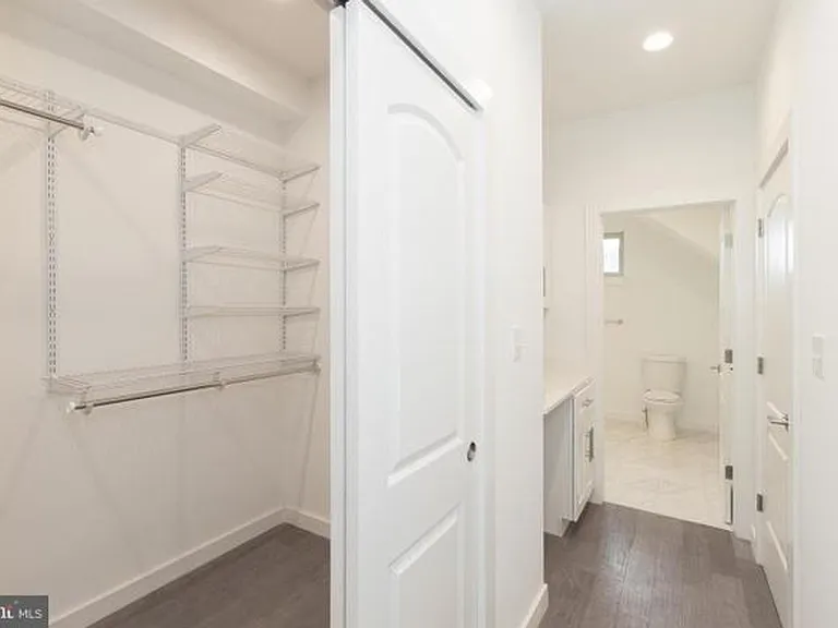 1208 N Etting St — Photo 9