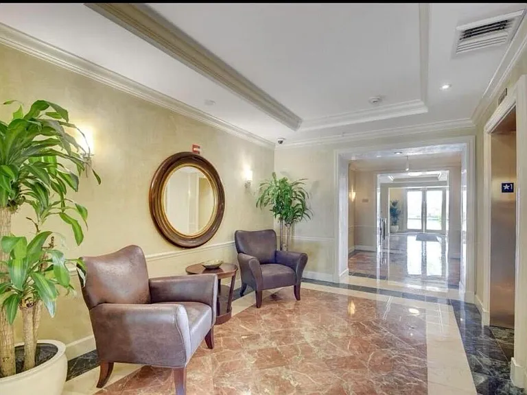 804 E Windward Way #316 — Photo 37