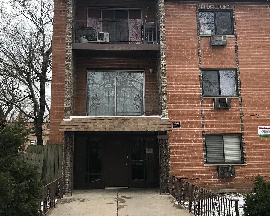 1st image of 6701 N Ashland Ave #201