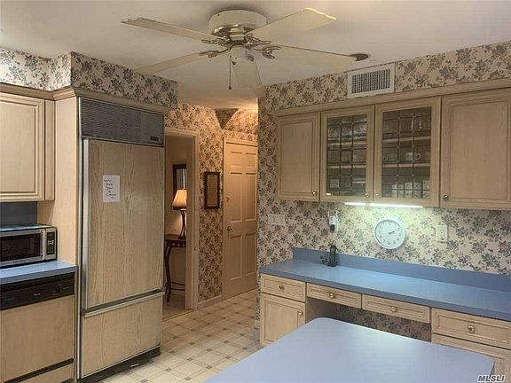 5th image of 325 Kimberly Pl