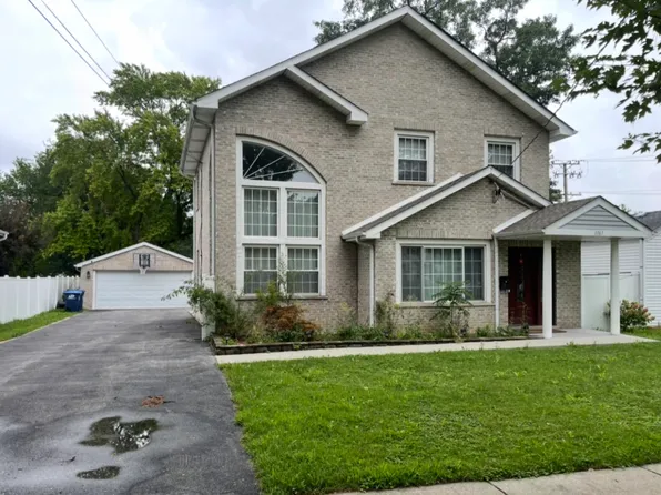 1787 Webster Ln, Des Plaines, IL 60018