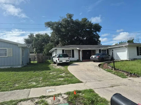 2921 Portsmouth St, Deltona, FL 32738
