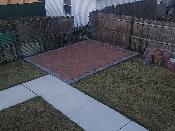 5th image of 625 Beach 66th St
