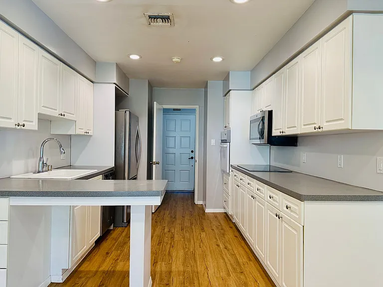 1208 Buehler Dr — Photo 13