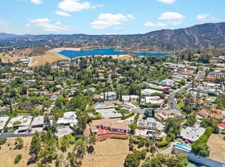 4407 Medley Pl, Encino, CA 91316