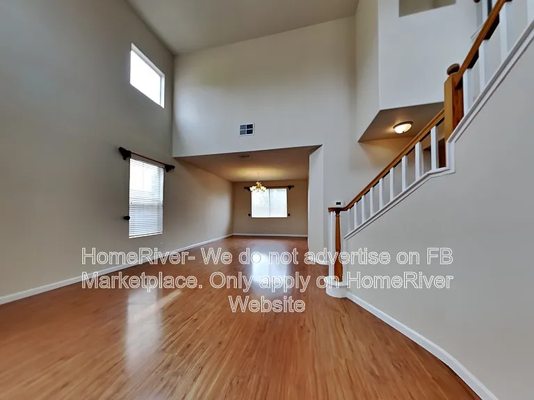 1069 Huntly Dr — Photo 7