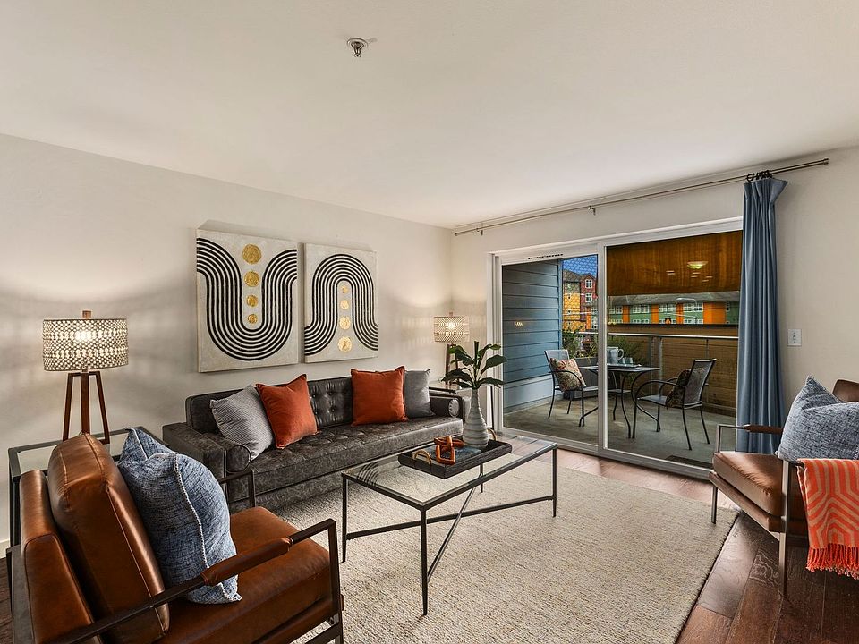 1st image of 11920 98th Ave NE APT 110