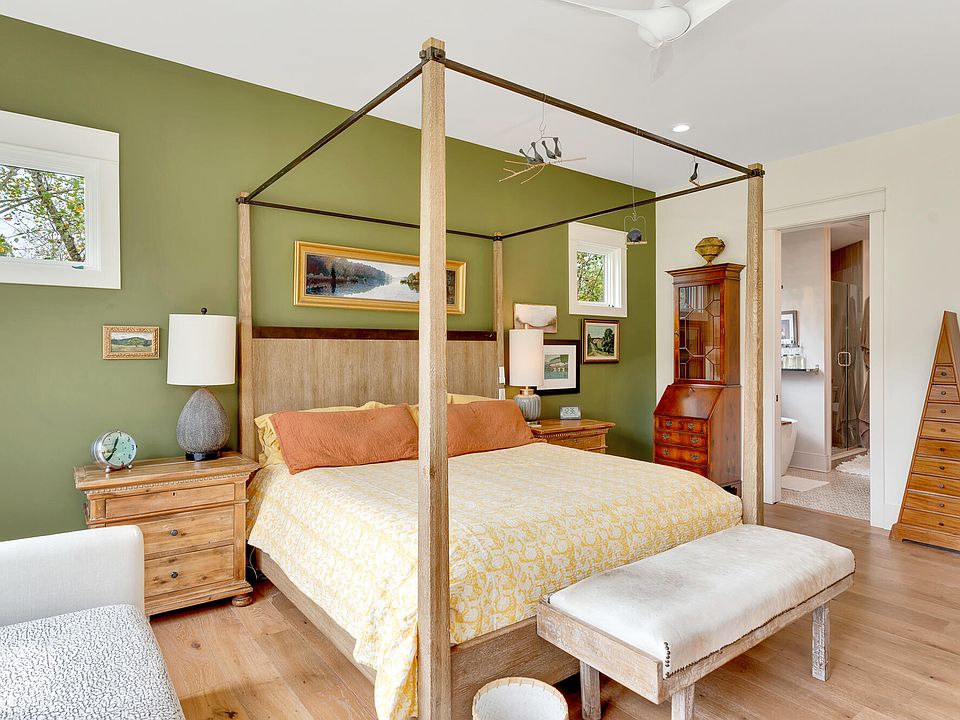 25th image of this home