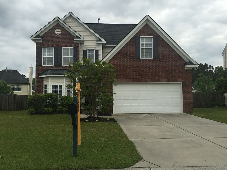 1st image of 126 Rosario Dr