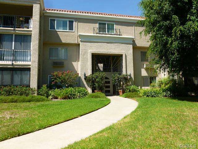 2nd image of 5499 Paseo Del Lago W APT 1C