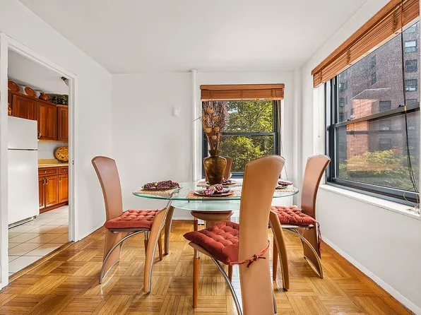 201 Clinton Ave APT 8H, Brooklyn, NY 11205