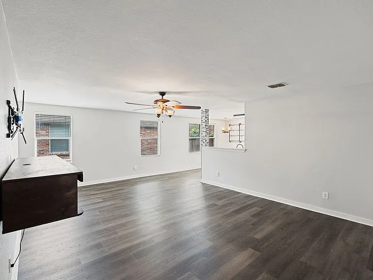 5405 Mountain Pointe Dr — Photo 8